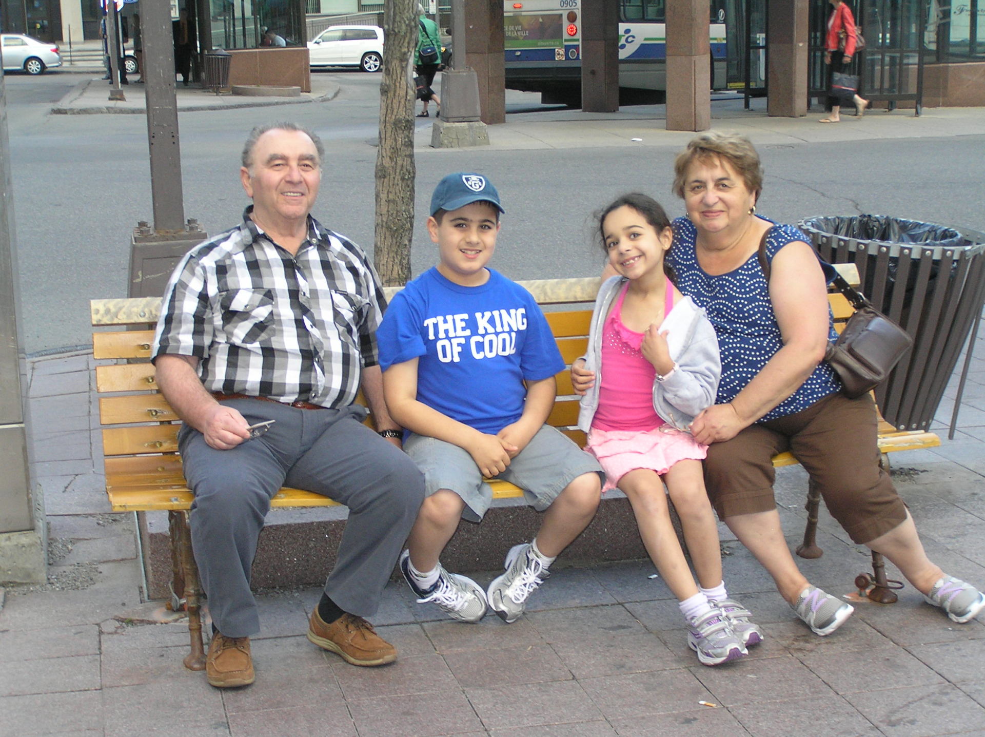 Lasar and Rita Rutfeld with grandkids