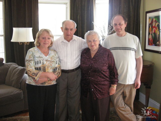 Larisa, Isaak, Gnesia, Mark Khayter