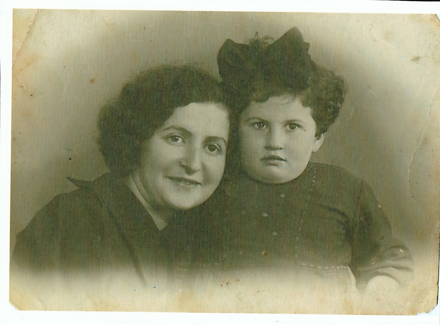 Tania and Lora Tolpin